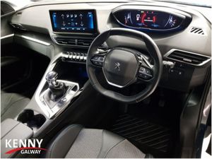 Peugeot 3008 ALLURE BLUEHDI S/S - Image 2