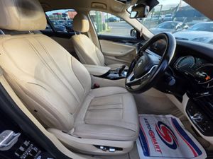 BMW 5-Series 523D LUXURY UPGRADED PACK EDITION FUL - Image 3