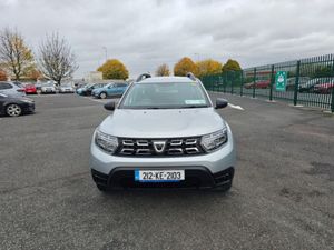 Dacia Duster 1.5 DCI, ESSENTIAL MODEL, LOW MILEAGE - Image 3