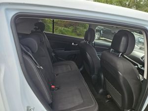 Kia Sportage 1 ISG 114BHP 5DR - Image 4