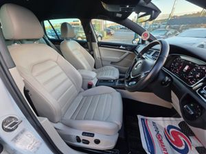 Volkswagen Golf FULL CREAM LEATHER SEATS  ELECTRIC - Image 2
