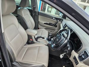 Kia Sportage Platinum S 5DR - Image 4