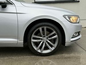 Volkswagen Passat 2.0 TDI GT BLUEMOTION 150PS 4DR - Image 3