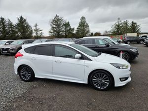 Ford Focus St-line 1.0 Ecoboost 125PS 6SPD - Image 3