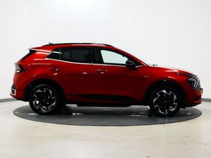 *77* 2022 Kia Sportage 1.6 gt-line s phev 4 - Image 3