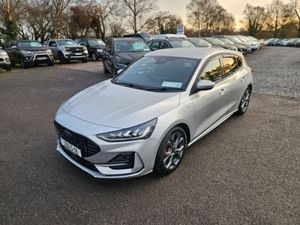 Ford Focus St-line 1.0T 125 M6 FWD 4DR - Image 4