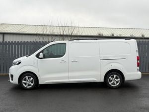 Toyota Proace €15000 + Vat ONLY 98400 KMS! 2020 TO - Image 4