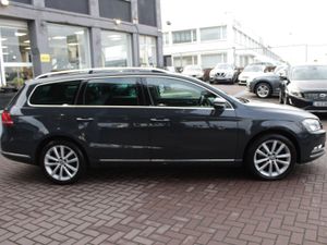2.0TDI HIGHLINE ESTATE ONLY 79,000KM'S - Image 3