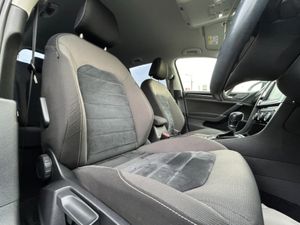 Volkswagen Golf ( 162 REG HI-LINE EDITION PRIVACY - Image 4