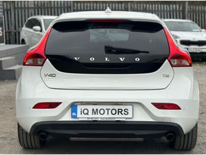 Volvo V40 T4 1.6L Petrol Automatic (8529) - Image 4