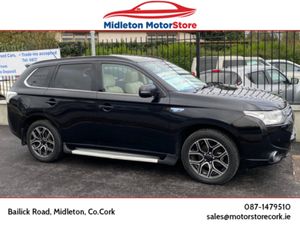 Mitsubishi Outlander 4WD 2.0 GX5HS PHEV 160BH 160B - Image 2