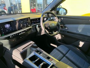 Opel Grandland ELECTRIC - Image 2