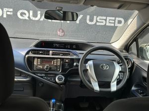 Toyota Aqua Auto - Image 4