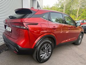 Nissan Qashqai 1.3 PETROL HYBRID SV - Image 4