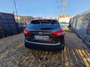 17 Qashqai SV Premium Spec Mint - Image 4