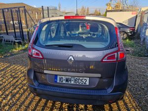 10 Renault Scenic 1.5 Diesel - Image 4