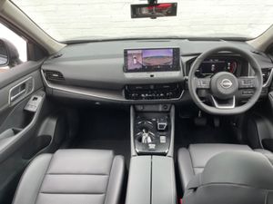 Nissan X-Trail SVE Leather Automatic HYBRID - Image 4