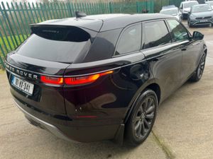 Land Rover Range Rover Velar VELAR TD4 5DR AUTO HI - Image 4