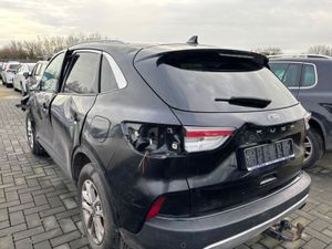 21 Kuga Titanium 1.5 Diesel 110km - Image 4
