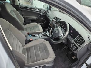 Volkswagen Golf HL 1.6tdi M5F 115 5DR - Image 3