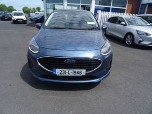 Ford Fiesta TREND CONNECTED 1.1 075 M5 4DR - Image 2