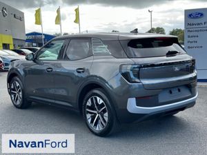 Ford Explorer Select RWD 82kWh -  Extended Range 2 - Image 4