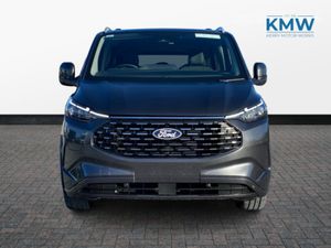 Ford Tourneo 2.5 PHEV LWB Titanium 227 BHP..High S - Image 4