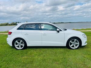 Audi A3 SPORT // FINANCE AVAILABLE//HEATED SEATS - Image 4