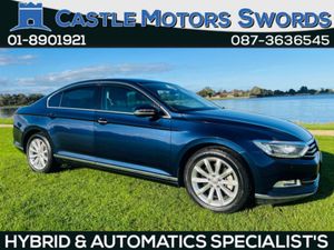 Volkswagen Passat Hi-Line - Massive Spec - Image 2