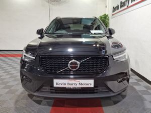 Volvo XC40 T4 PLUS DARK RECHARGE AUTOMATIC **ONE O - Image 3