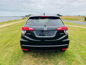 Honda Vezel 1.5 HYBRID / FINANCE AVAILABLE - Image 4