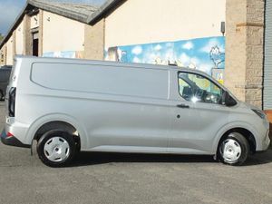 2024 Ford Transit Custom Panel Van - Image 4