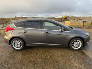 Ford Focus Zetec Edition 120PS 5DR - Image 2