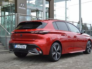 Peugeot 308 1.5 BlueHDi 130bhp GT Auto - Image 3