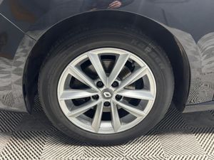 Renault Megane DYNAMIQUE NAV DCI 110 - Image 2