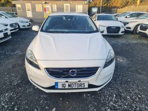 Volvo V40 1.6Petrol T4 SE Automatic  (3687) - Image 3