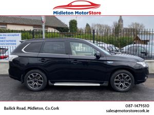 Mitsubishi Outlander 4WD 2.0 GX5HS PHEV 160BH 160B - Image 3