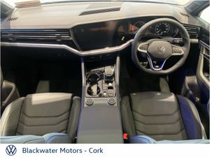 Volkswagen Touareg R 3.0 TFSI PHEV 462BHP IN MATTE - Image 3