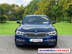 BMW 5-Series 520D 4DR AUTO // LOW MILEAGE, FULL HI - Image 2