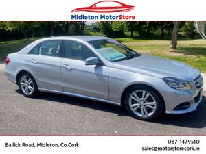 Mercedes-Benz E-Class E200 BLUETEC AVANTGARDE AUTO - Image 2