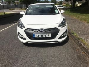 Hyundai i30 PRO 3DR Van CVRT 04-26 - Image 4