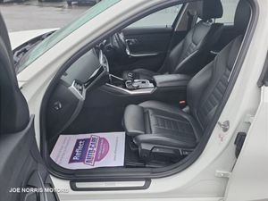 BMW 3-Series 318 D SPORT 4DR AUTO - Image 3