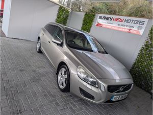 Volvo V60 1.6 T4 DBA-FB4164T - Image 2