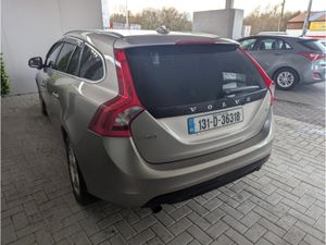 Volvo V60 1.6 T4 DBA-FB4164T - Image 4