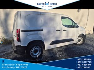 Toyota Proace CITY ACTIVE 6DR - Image 3