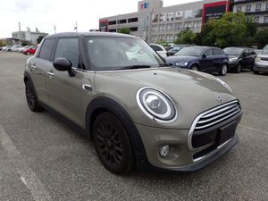 Mini Cooper 1.5 COOPER STEALTH SERIES 5DR AUTOMATI - Image 2