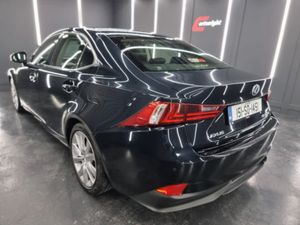 Lexus IS 300 H 2.5 ADVANCE HYBRID 4DR AUTO - Image 2