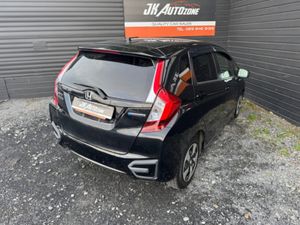 Honda Fit 1.5 HYBRID AUTO - Image 4