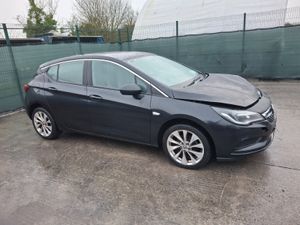 162 Opel Astra  1.4 Petrol - Image 3