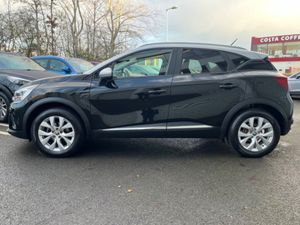 Renault Captur 1.5 DIESEL ICONIC - Image 4